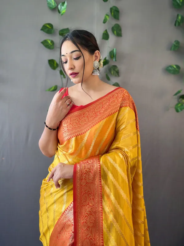 Yellow_Pure_Organza_Weaved_Leheriya_Saree_With_Blouse_Piece_Attached